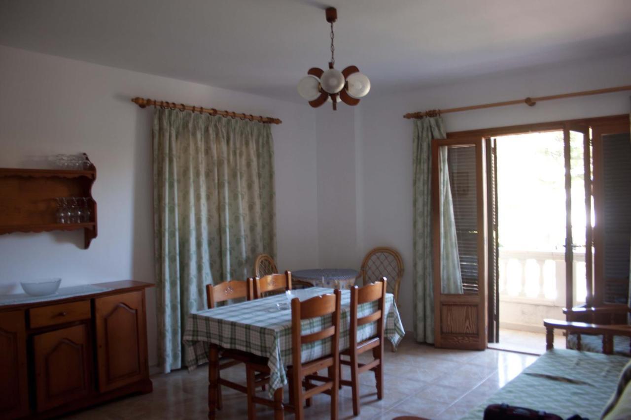 Apartamentos La Cabana Canyamel  Chambre photo